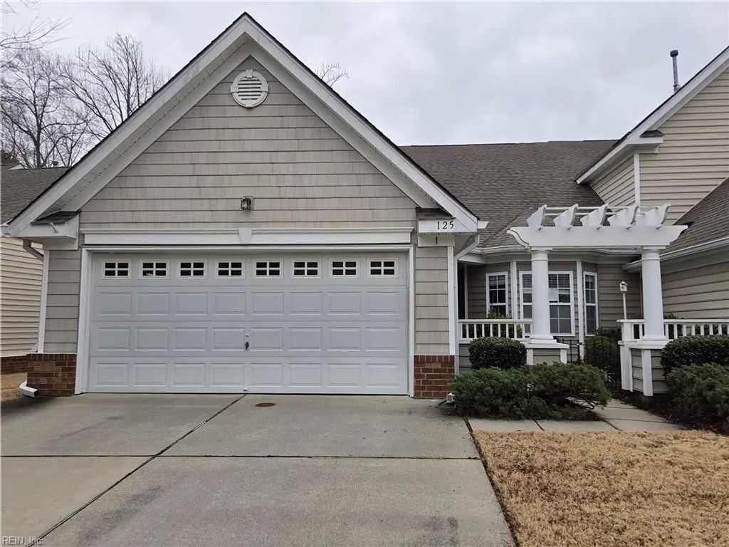 125 Lands End Ln, Isle of Wight County