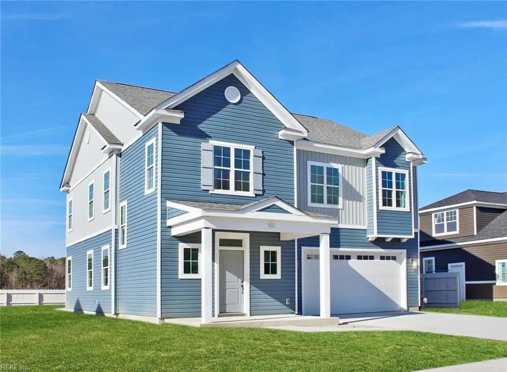 709 Crestfield Dr, Chesapeake