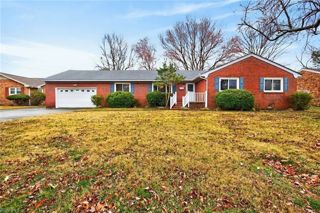 112 Conference Ct, Virginia Beach