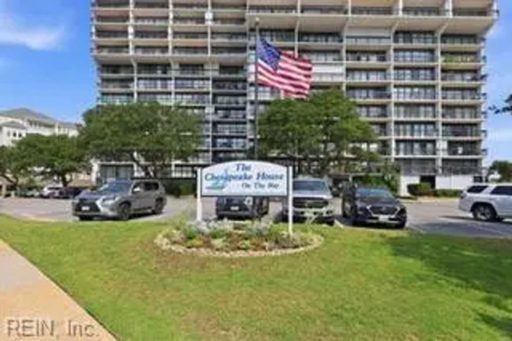 3558 Shore Dr, Virginia Beach