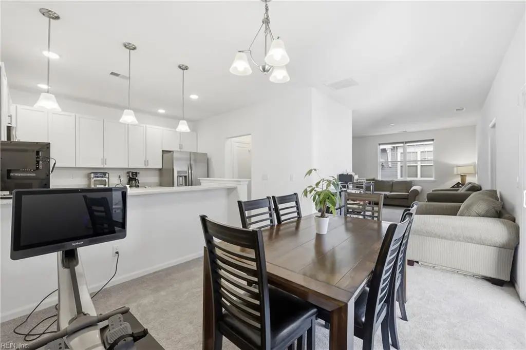 5112 Cora Anne Ln, Virginia Beach