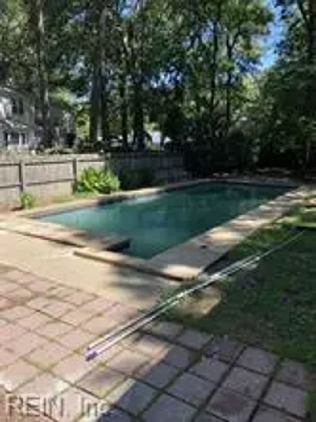 7 White Oak Trl, Hampton