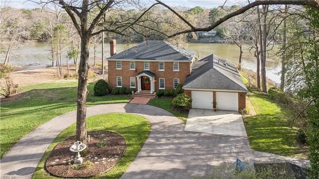 26 Amy Brooks Dr, Newport News
