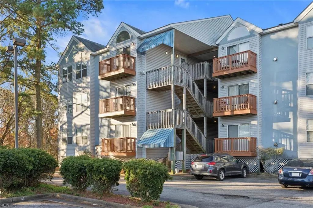 1563 N King St, Hampton