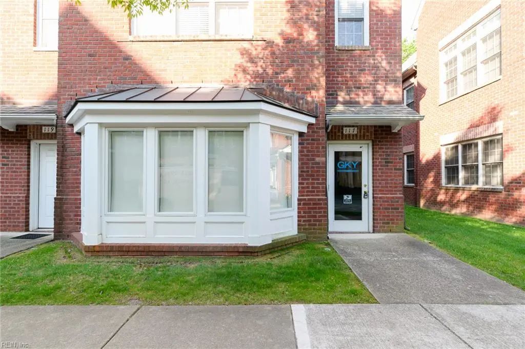 117 Herman Melville Ave, Newport News