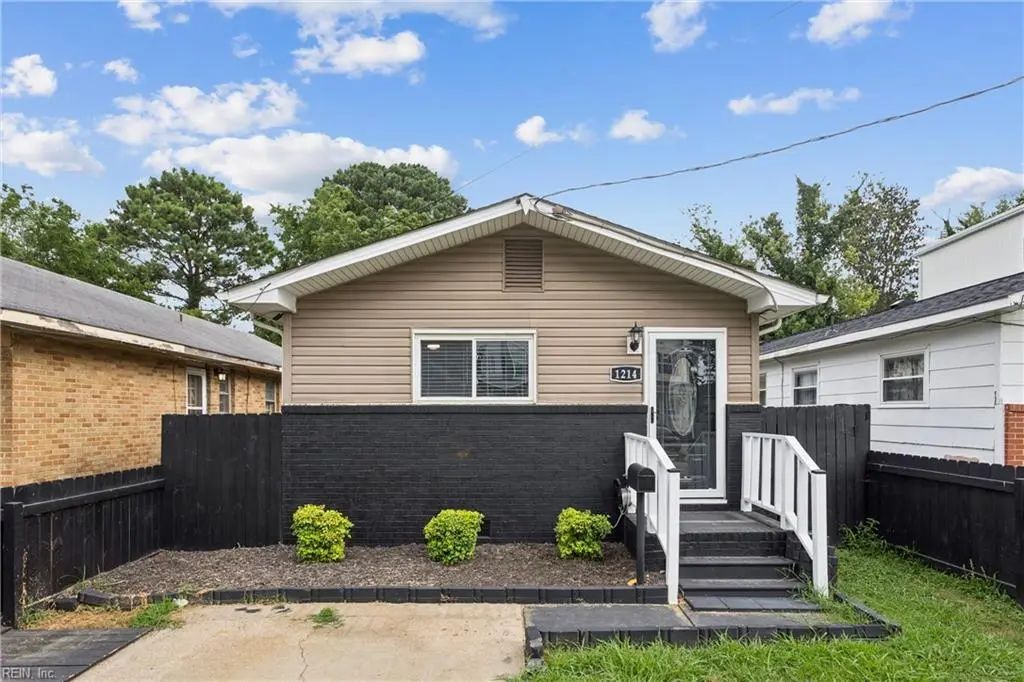 1214 Bethel Ave, Hampton