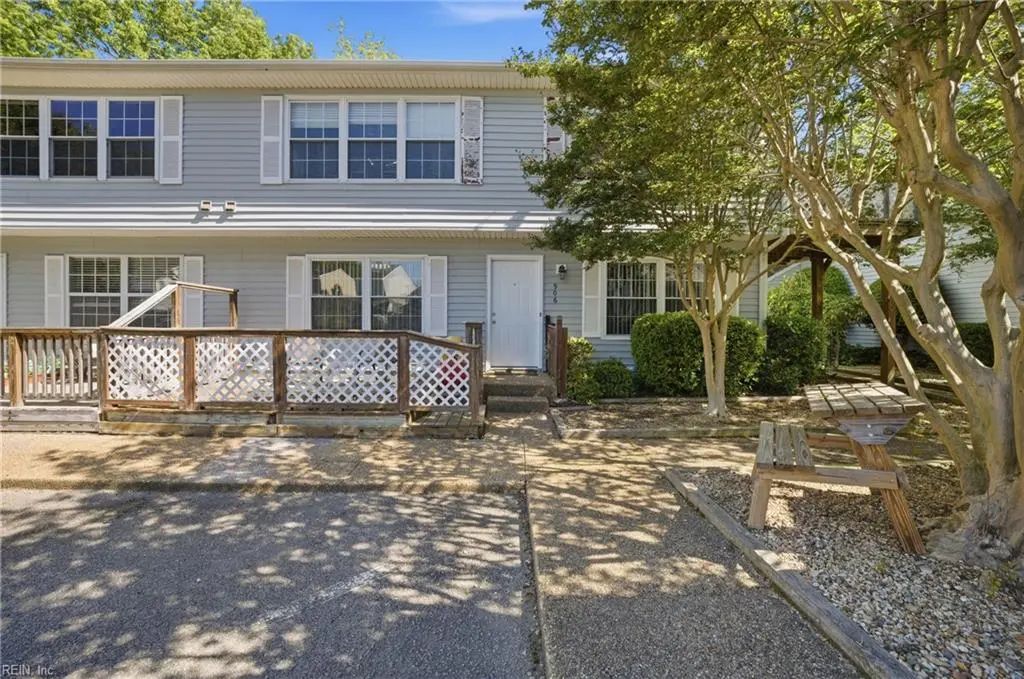 906 Donald Way, Virginia Beach