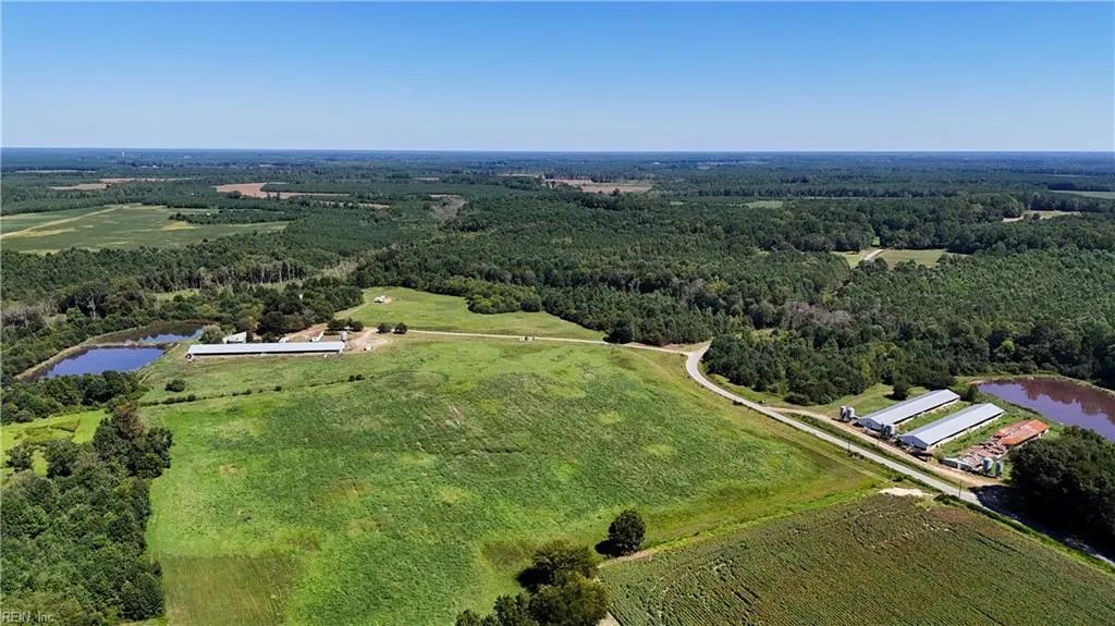 27950 Garris Mill Rd, Southampton County