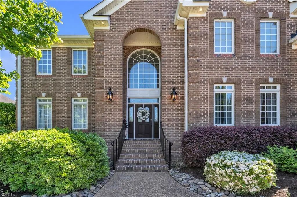 1301 Simon Dr, Chesapeake
