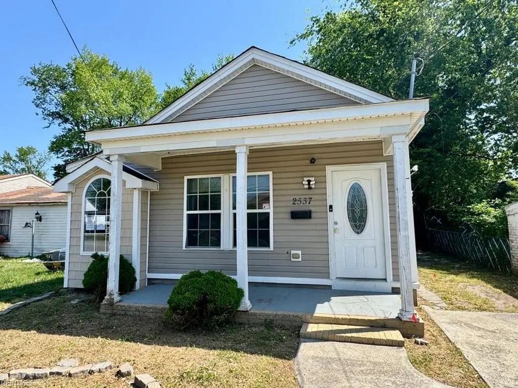 2537 Staunton Ave, Portsmouth