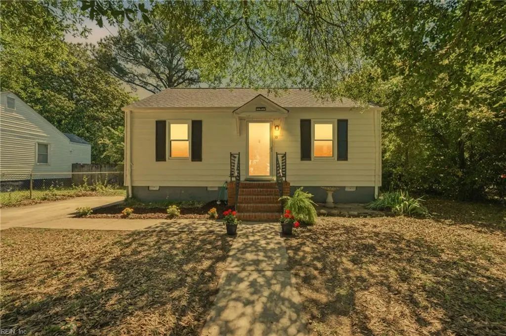 10 Brentwood Dr, Hampton