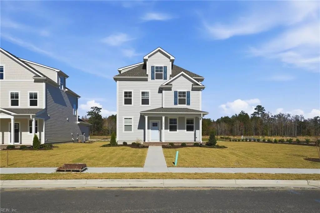 5131 Duxbury Rd, Suffolk
