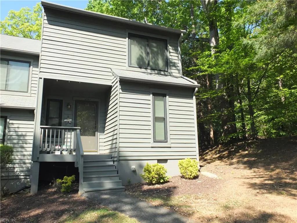 9747 Groundhog Dr, Chesterfield County