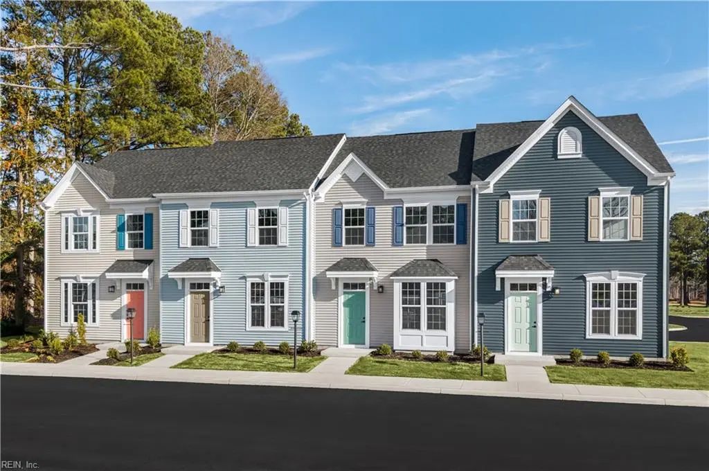 255 Reids Place Dr, Suffolk
