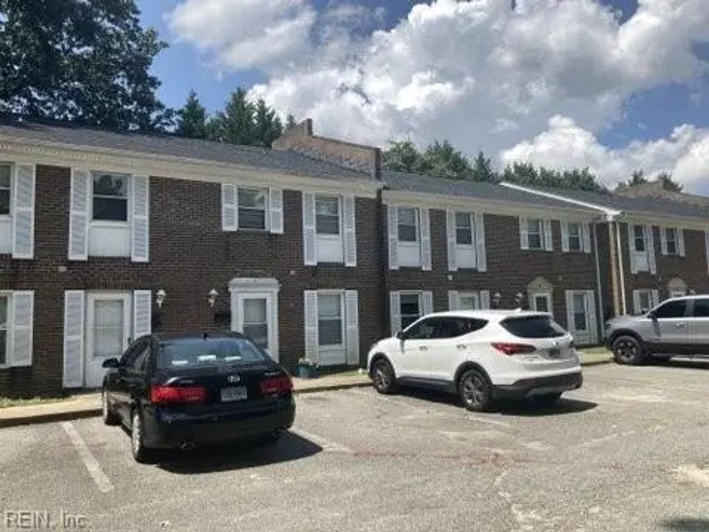 2217 Todds Ln, Hampton