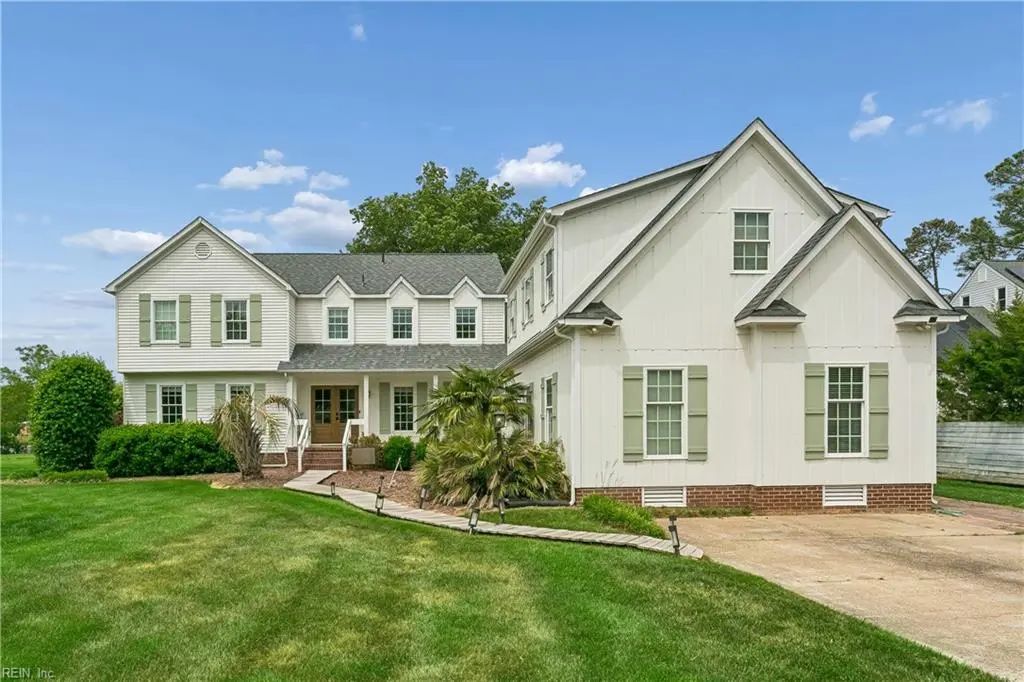 30 Rivergate Dr, Poquoson