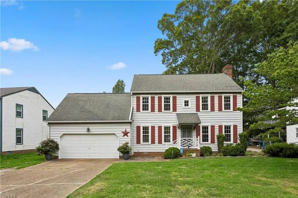 2107 Village Green Pw, Newport News