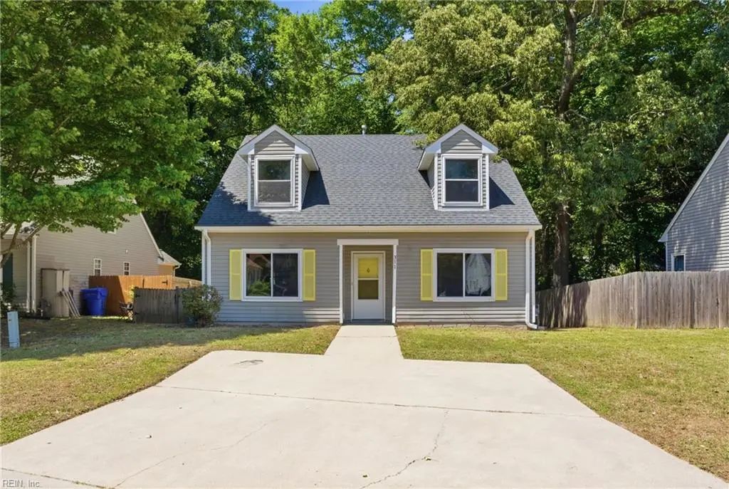 311 Wood Duck Ct, Suffolk