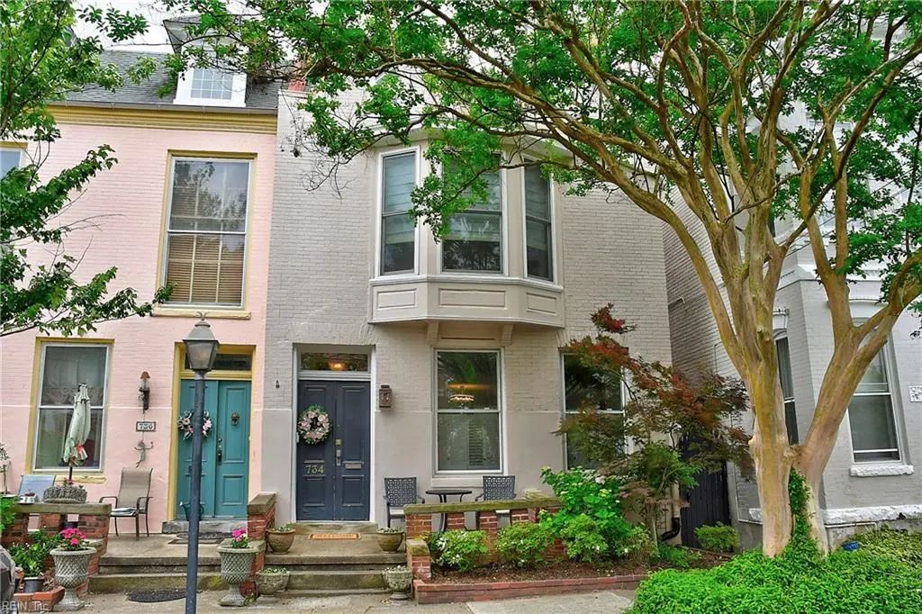 734 Yarmouth St, Norfolk