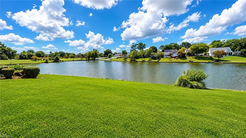 1157 Pond Cypress Dr, Virginia Beach