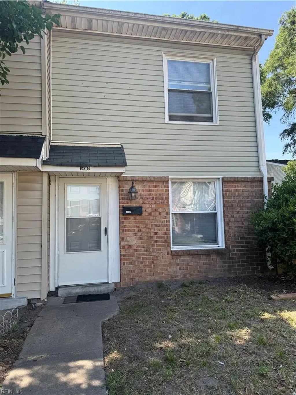 1651 Darren Cir, Portsmouth