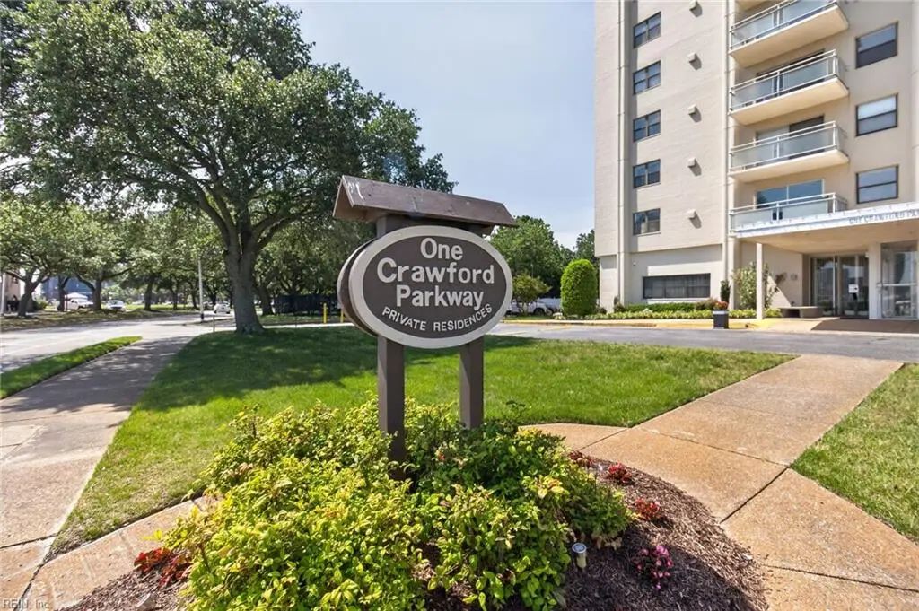 1 Crawford Pw, Portsmouth