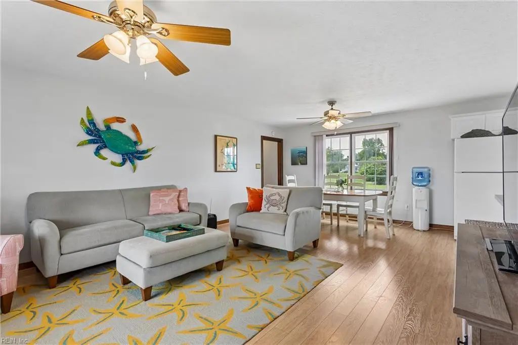 481 Jackson Dr, Middlesex County