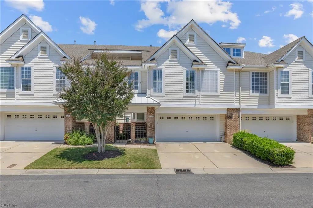 1059 Bay Breeze Dr, Suffolk