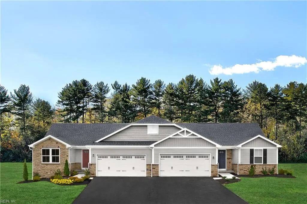 414 Braden Ln, Suffolk