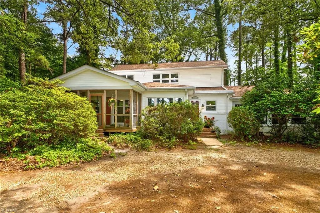 1137 Inland Rd, Chesapeake