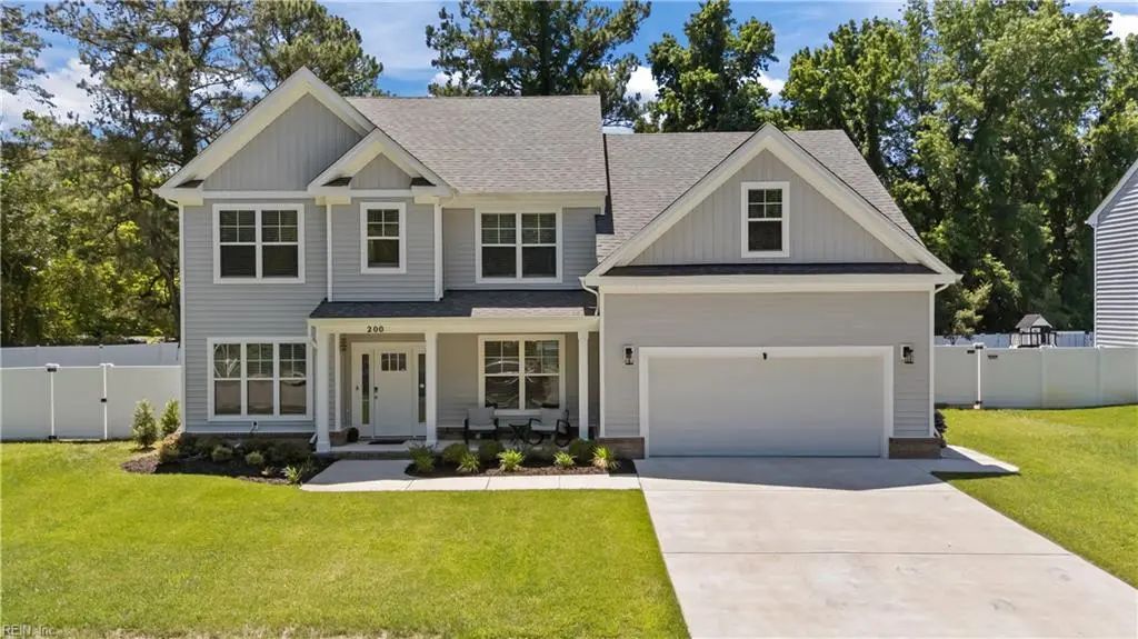 200 Heron Bay Ln, Chesapeake