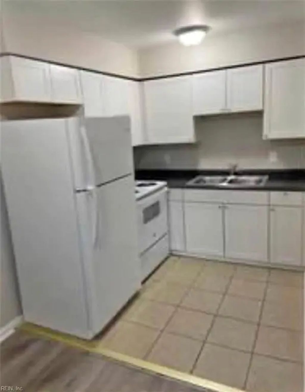 511 Ashlawn Dr, Norfolk