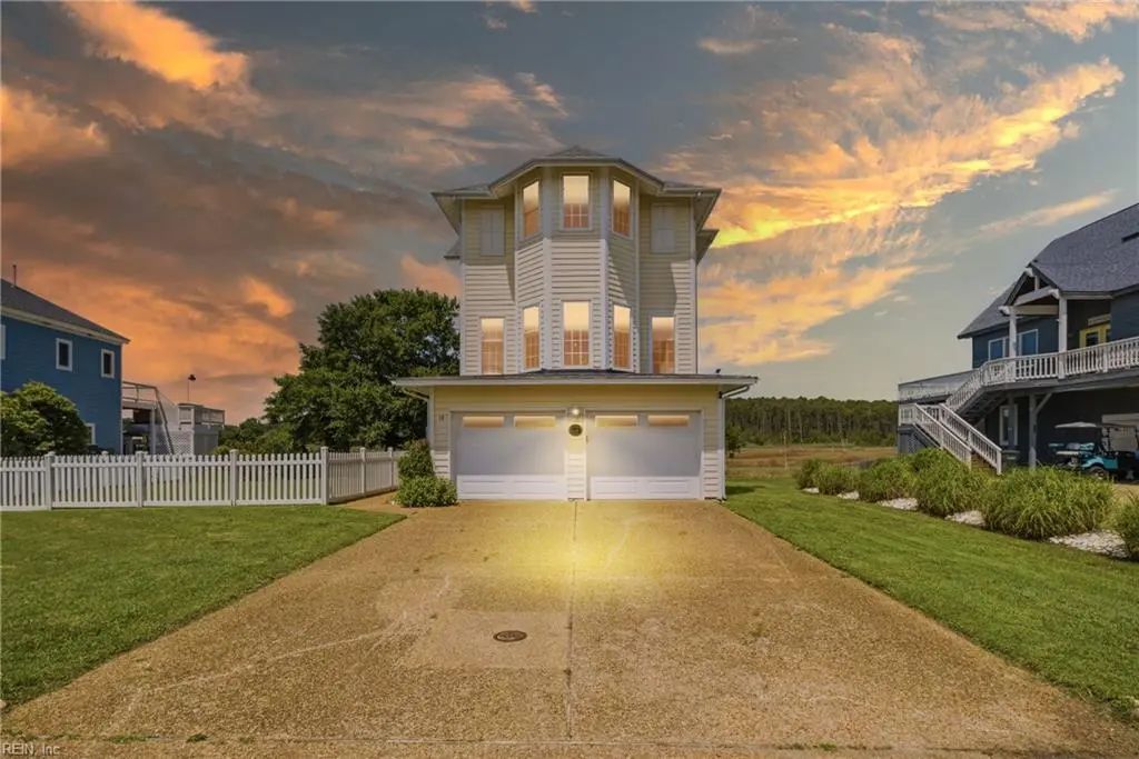 12 Knodishall Way, Hampton