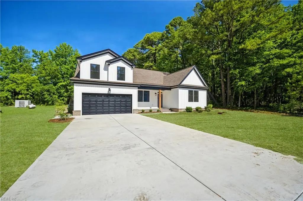 2313 Manning Rd, Suffolk