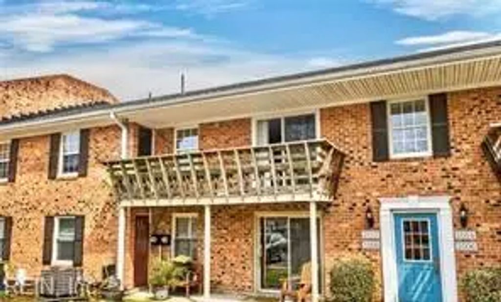 1010 Barclay Sq, Virginia Beach