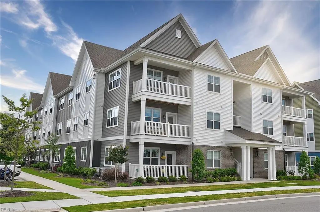 1733 Dromolin Dr, Virginia Beach