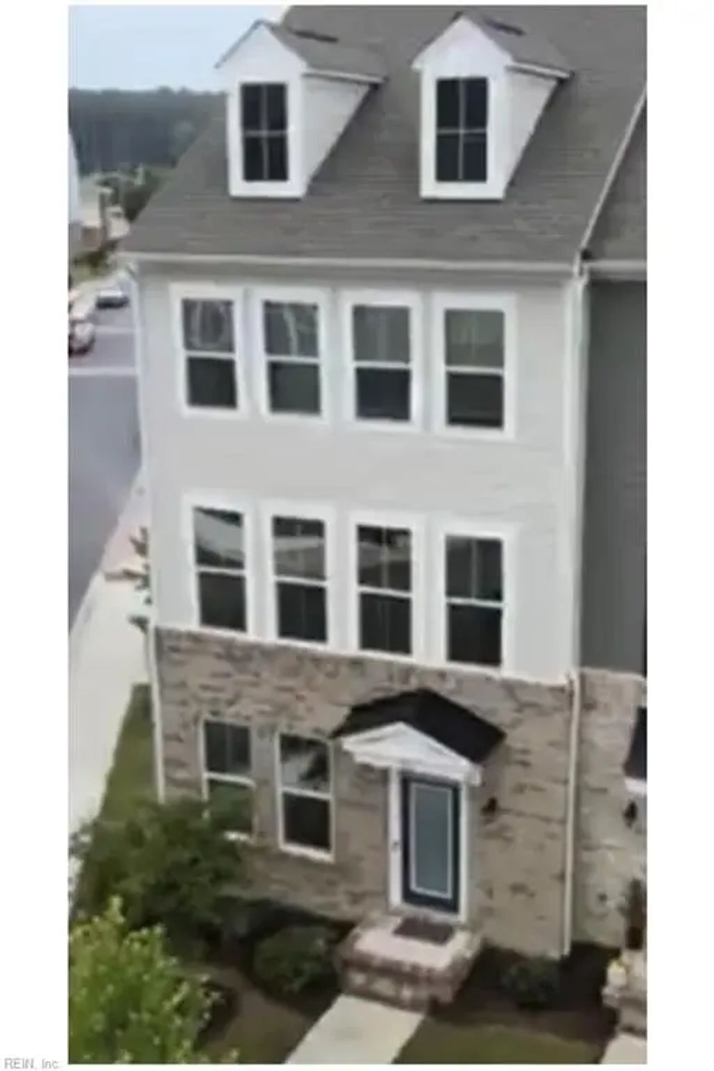1010 Marston St, Suffolk