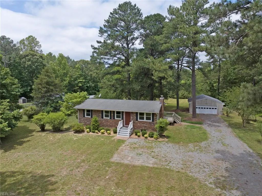 1218 Cheaneys Bridge Rd, Essex County