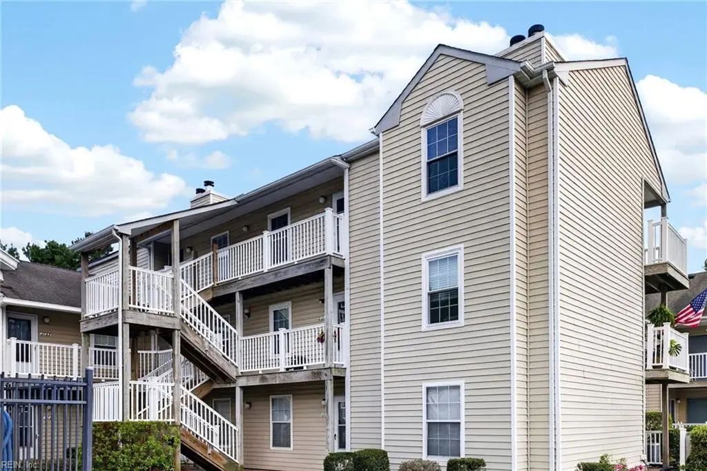 2135 Retreat Ct, Virginia Beach