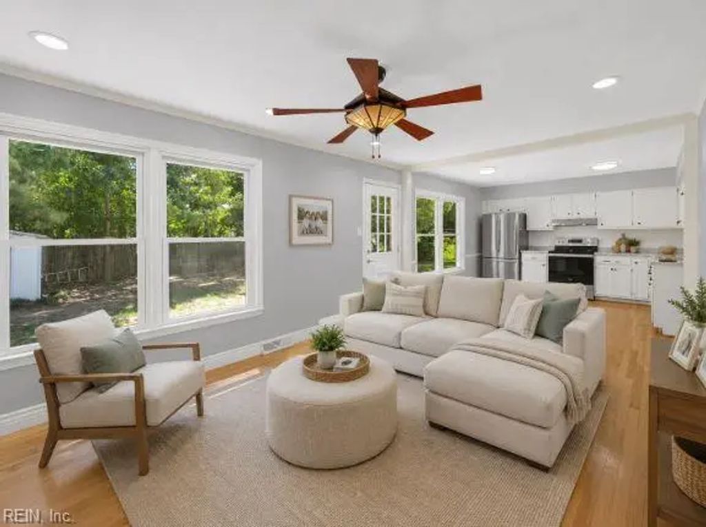 1683 Meredith Rd, Virginia Beach
