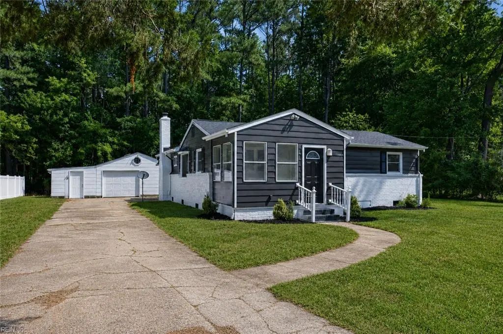 1073 Scenic Blvd, Chesapeake