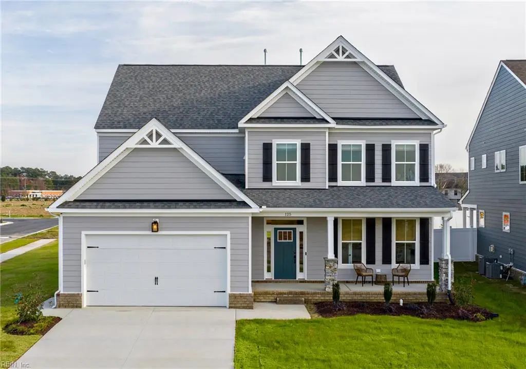 125 Station Dr, Suffolk