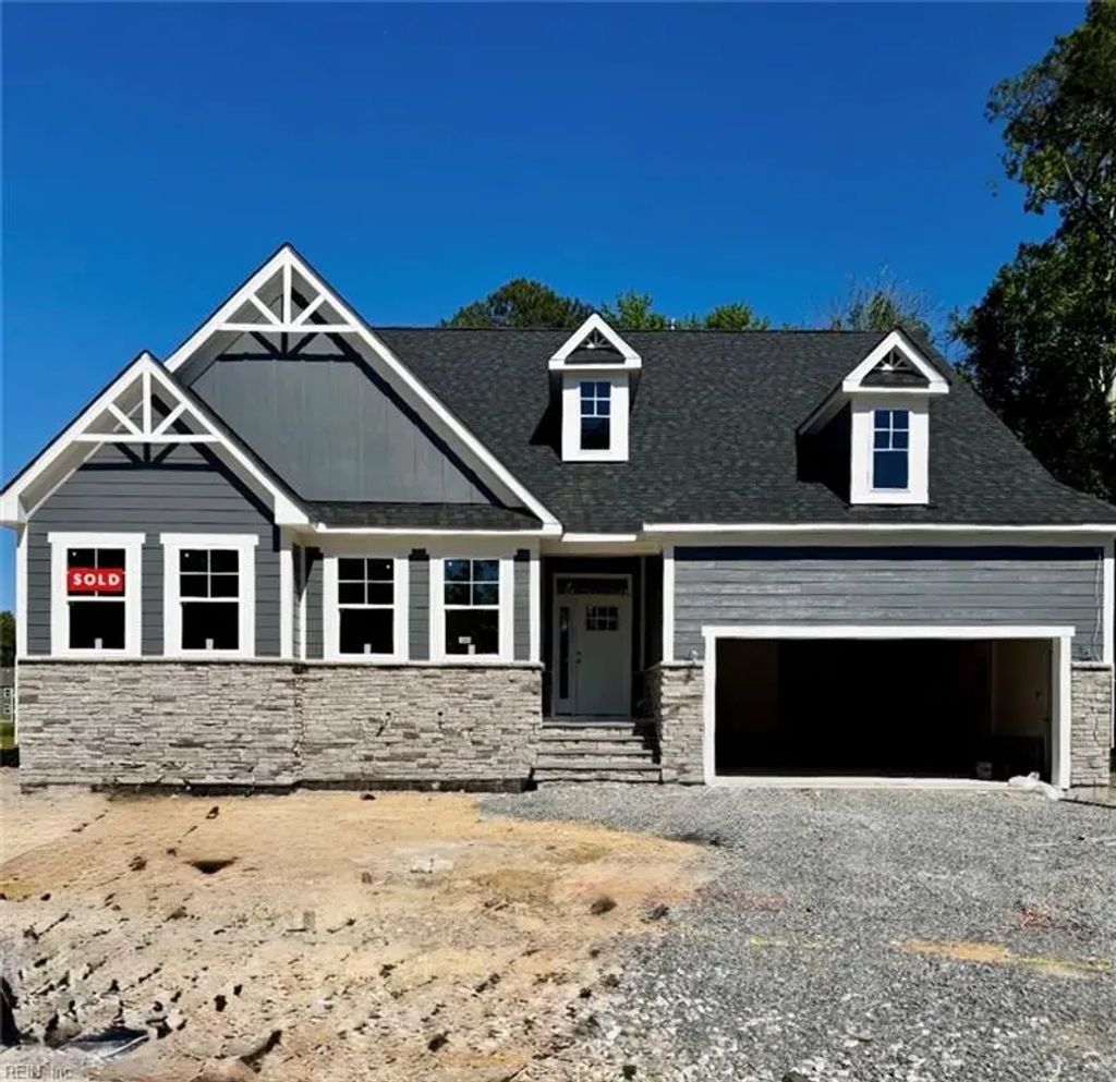 108 Pelham Ct, Poquoson
