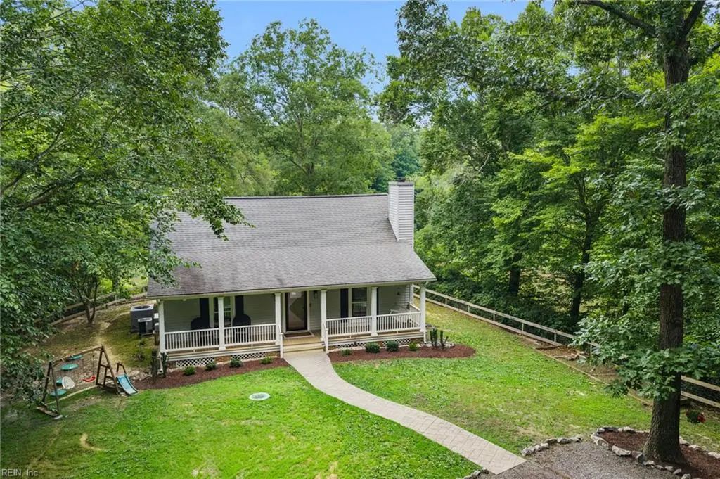 70 Mill Ridge Rd, Middlesex County