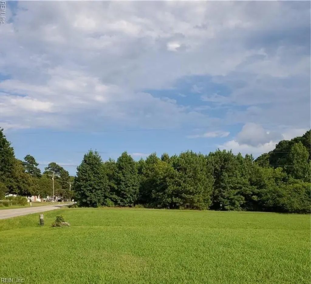 65a Old Ferry Rd, Mathews County