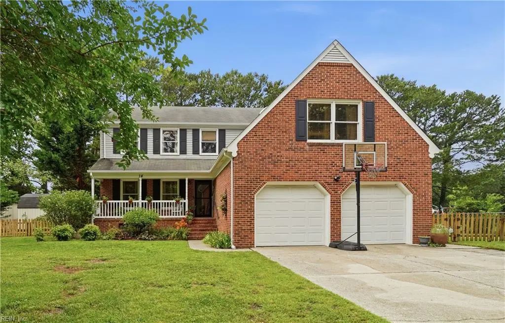 14 Windy Point Dr, Poquoson
