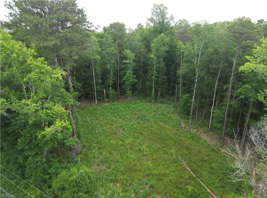1813 Shillelagh Rd, Chesapeake