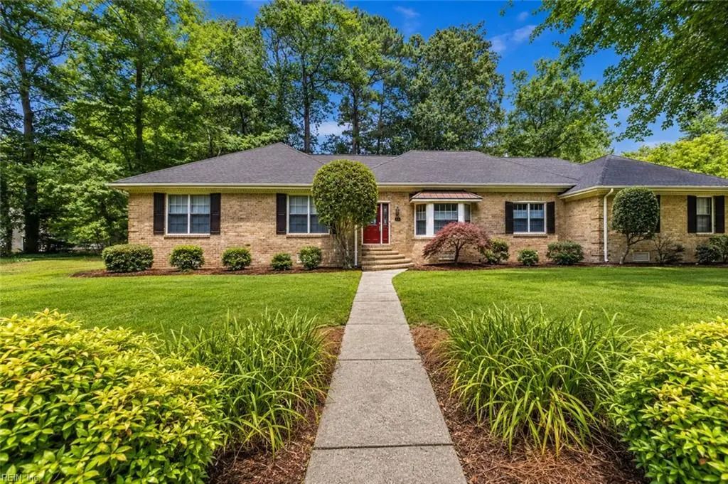 912 Upper Hastings Way, Virginia Beach