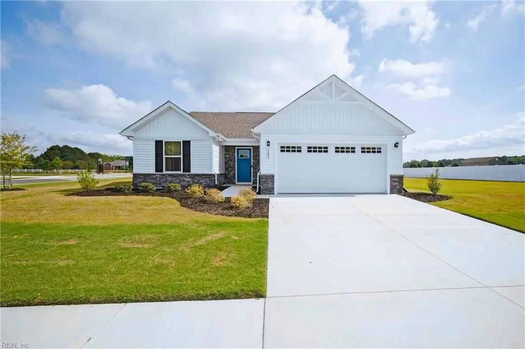 101 Tuscorora Ln, Moyock