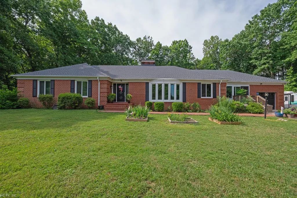 24601 Pear Orchard Rd, Chesterfield County